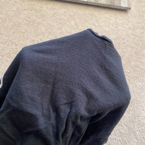 Of Mice & Men L Never Giving Up MMXV 2015 Graphic Band Tee T-Shirt Metalcore - Picture 10 of 11